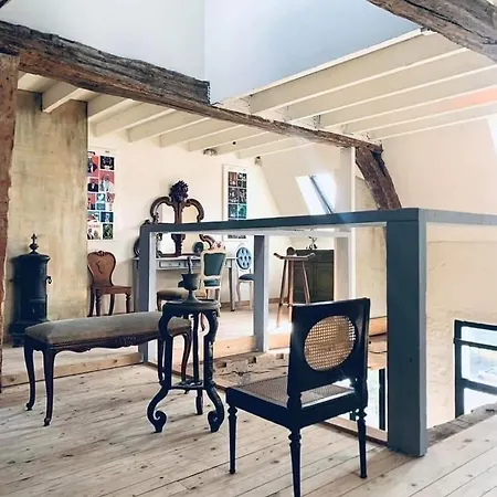 The Lofty Mystic'S Lodge Проживание в семье *